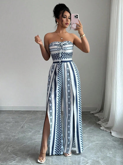 👗💙 Combinaison à motifs géométriques, encolure dos nu et fente sur le côté – 50 % de réduction ! Idéale pour la plage, le bureau et les soirées. 🔥✨