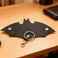 🔥Offre spéciale Noël à durée limitée : 50 % DE RÉDUCTION !!!🔥🦇Porte-monnaie en cuir fait main en forme de chauve-souris