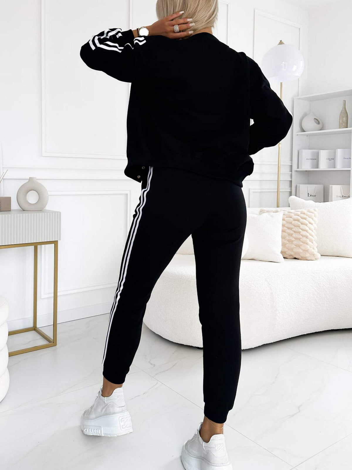 Ensemble trois pièces pour femme comprenant une veste et un pantalon de baseball