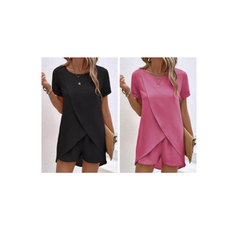 Ensemble deux pièces pour femme composé d'un haut asymétrique et d'un short, couleur unie