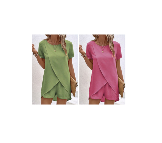 Ensemble deux pièces pour femme composé d'un haut asymétrique et d'un short, couleur unie
