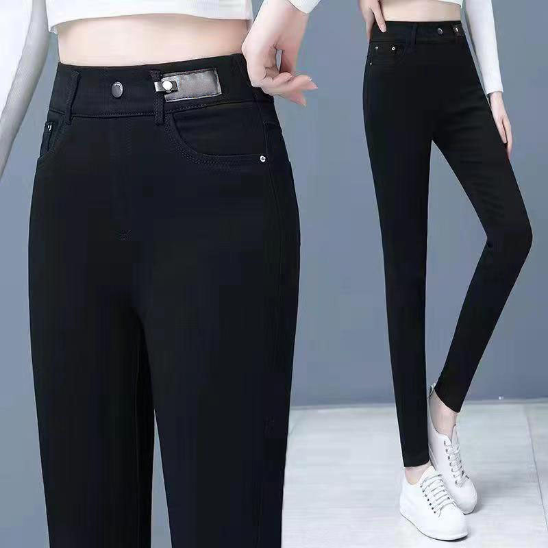 👖 50% DE RÉDUCTION! ✨ JEAN SKINNY CHAUD - Taille Haute & Tissu Stretch, Confort Optimal pour l'Hiver, Style Tendance pour Quotidien et Sorties ❄️💃