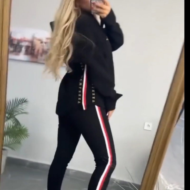 🔥2025 Nouvel Arrivage -🎉Top et pantalon à capuche décontracté à rayures et à manches longues pour femmes