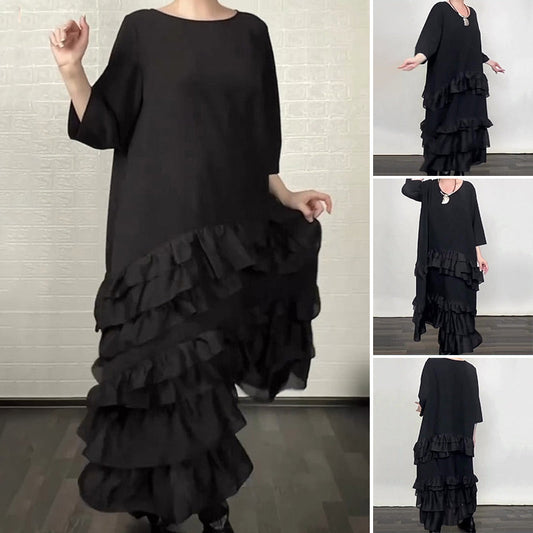 Robe fluide oversize à volants et superpositions