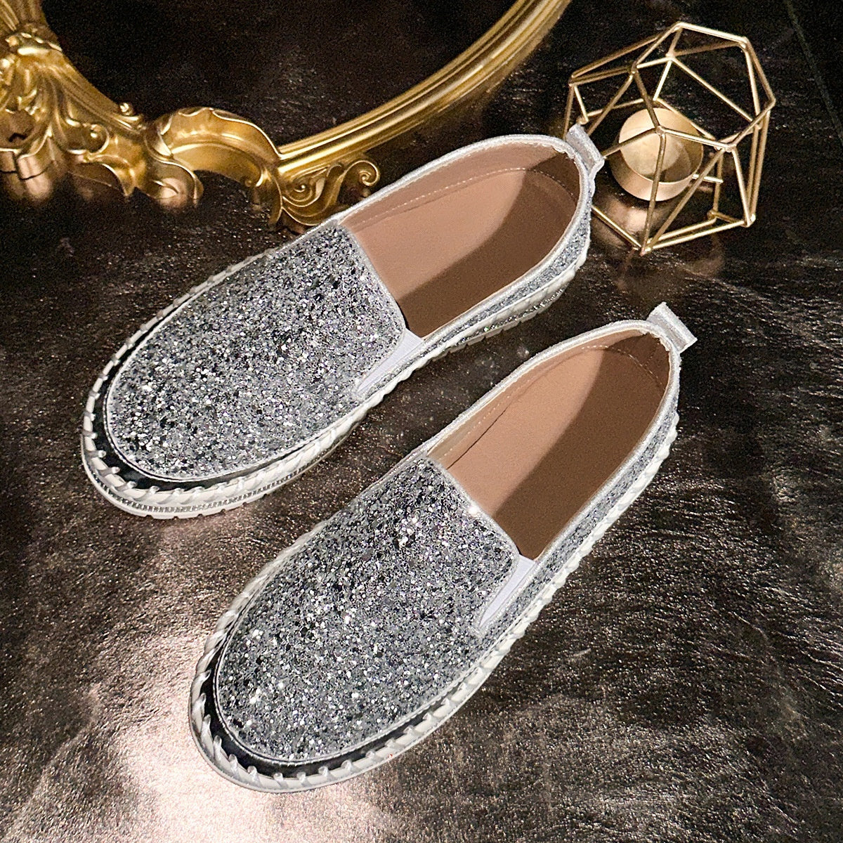 👟 50% DE RÉDUCTION! 🚶‍♀️ Chaussures Slip-On Décontractées pour Femme – Confortables, Légères & Faciles à Enfiler pour le Quotidien 🌸