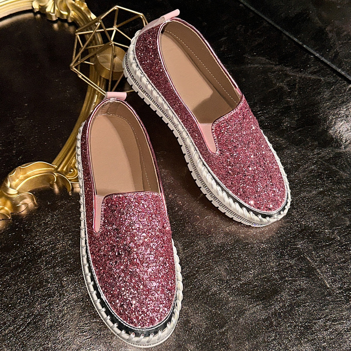 👟 50% DE RÉDUCTION! 🚶‍♀️ Chaussures Slip-On Décontractées pour Femme – Confortables, Légères & Faciles à Enfiler pour le Quotidien 🌸