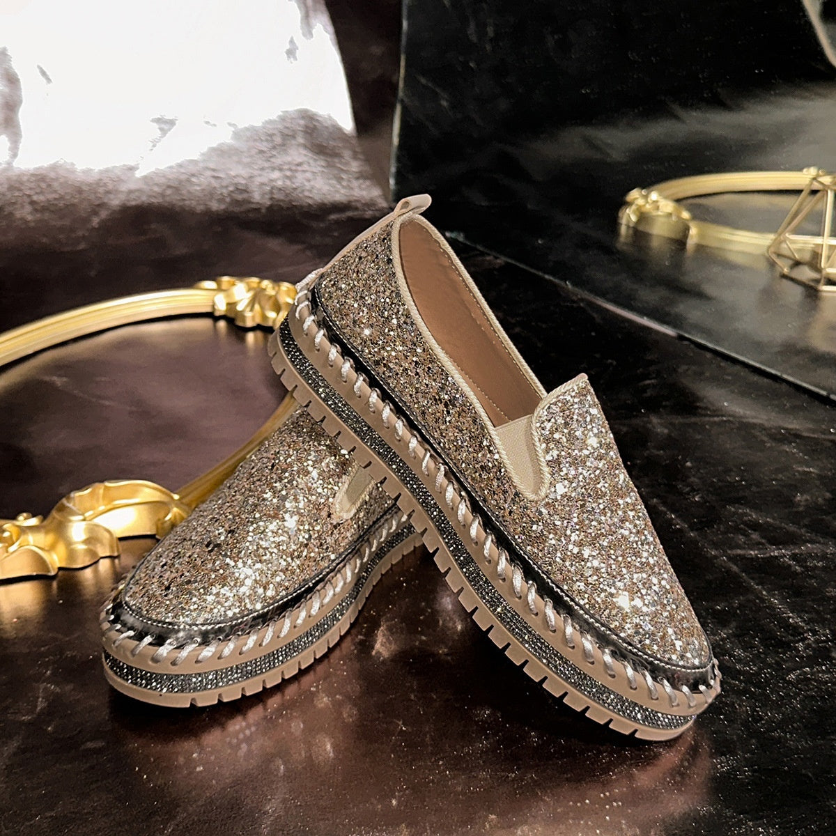 👟 50% DE RÉDUCTION! 🚶‍♀️ Chaussures Slip-On Décontractées pour Femme – Confortables, Légères & Faciles à Enfiler pour le Quotidien 🌸