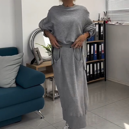 Ensemble 2 pièces Sweatshirt à col rond et jupe pour femmes