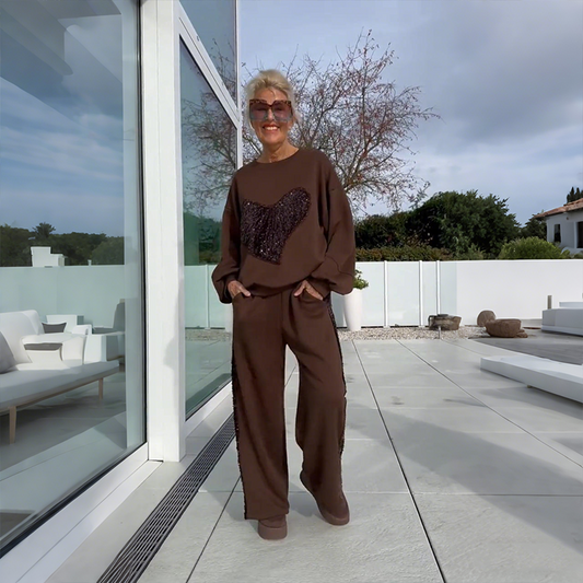 ✨ Ensemble 2 pièces pour femme avec haut à paillettes en forme de cœur et pantalon – Qualité supérieure, confort moderne ✨