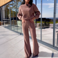 Ensemble 2 pièces pour femme composé d'un haut à manches longues côtelé et d'un pantalon évasé