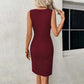 Robe de cocktail pour femme avec encolure creuse et fronces nouées torsadées