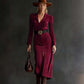 Robe moulante à manches longues et encolure en V pour femme