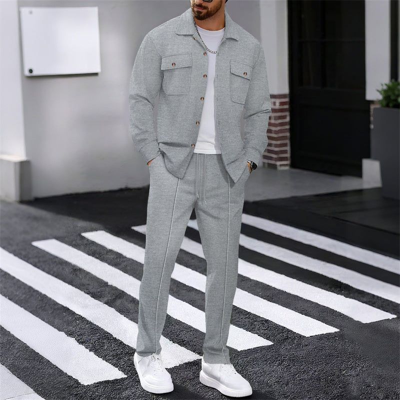 🔥 50 % DE RÉDUCTION ! ⏰ Ensemble homme veste boutonnée + pantalon en maille alvéolée – Coupe ample, tissu respirant & style casual élégant 👕👖