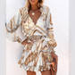 Mini-robe à col en V, manches longues et ourlet volanté pour femme