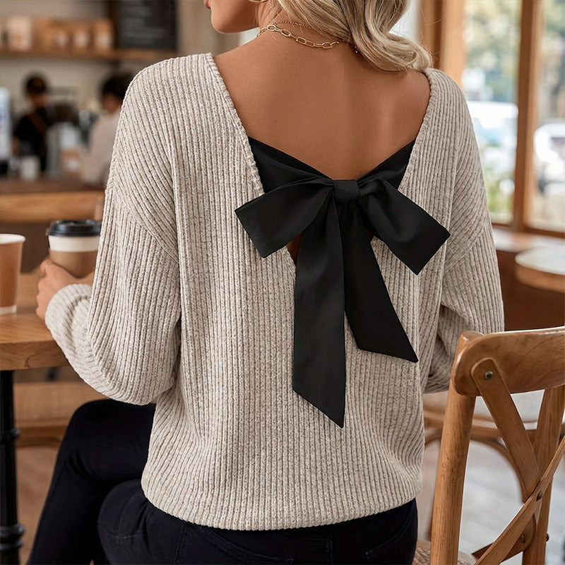 🧶 60% de Réduction! 🎀 Pull à Col en V pour Femme – Nœud Papillon Élégant, Confortable & Chic Derrière ✨