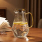 Élégant pichet en verre géométrique avec infuseur