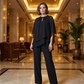 Ensemble Élégant Femme Deux Pièces : Haut Asymétrique et Pantalon Large