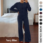 Ensemble 2 pièces composé d'un haut en maille et d'un pantalon pour femme