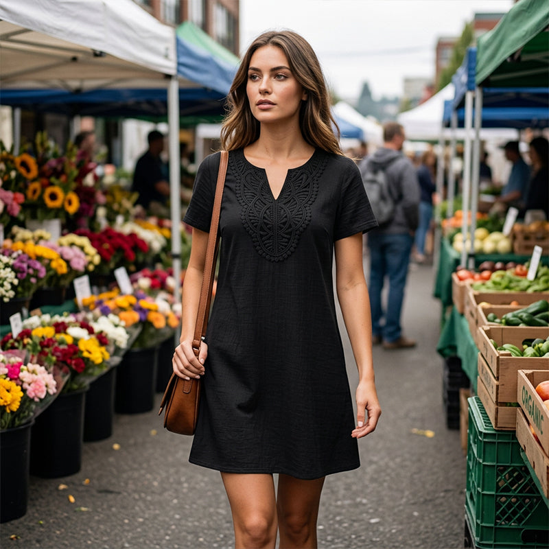 Robe-t-shirt à col en V en dentelle de style bohème pour femme