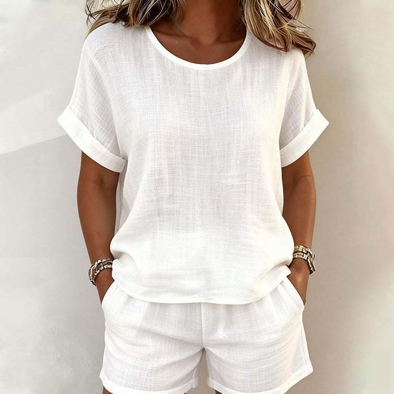Ensemble 2 pièces pour femme : haut à manches courtes et short