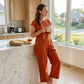 Ensemble 2 pièces pour femme : haut à ourlet asymétrique et pantalon