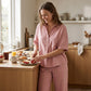 👗Ensemble femme composé d'une blouse boutonnée et d'un pantalon à jambes larges – Une tenue chic en deux pièces ✨