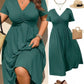 Robe midi grande taille à col V avec volants et manches courtes