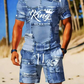 👕🩳🖤 OFFRE LIMITÉE 50% DE RÉDUCTION! Ensemble T-Shirt & Short Imprimé Faux Jean Décontracté pour Homme – Look Jean Classique Sans le Poids, Mélange de Coton Doux – Parfait pour la Détente, les Courses ou les Sorties du Week-end 🌟👟