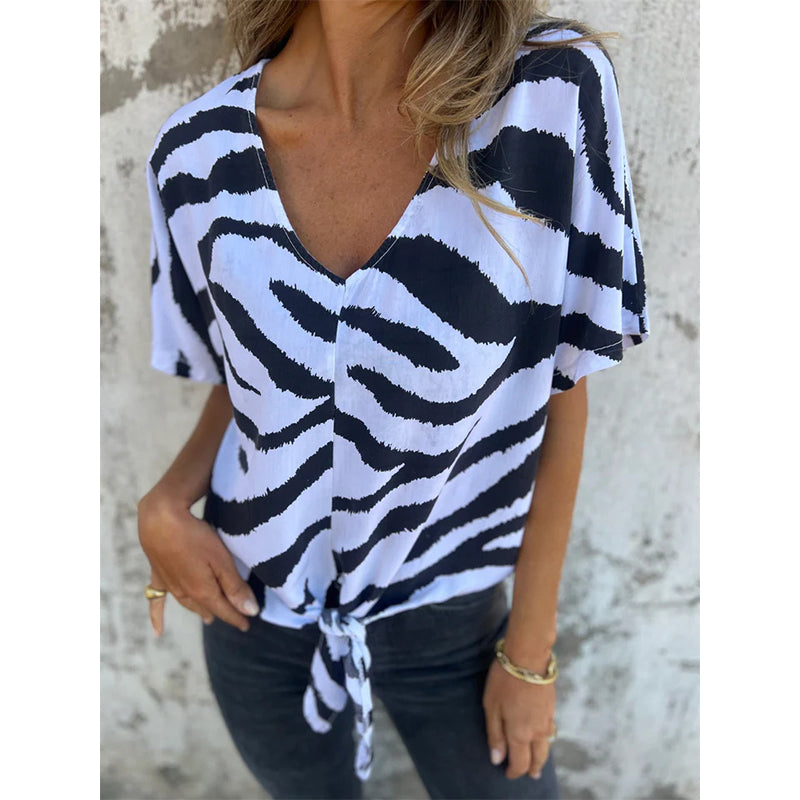 T-shirt à imprimé zèbre, col en V et nœud sur le devant pour femme