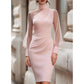 Robe moulante en maille à col montant pour femme