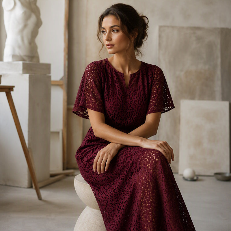 Robe longue pour femme en dentelle avec col V et détails au crochet