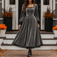 Robe vintage en velours à col carré pour femme