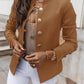 Blazer élégant ajusté pour femme avec boutons dorés