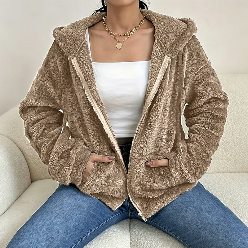 Veste à capuche douce et moelleuse pour femme