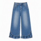 Jean femme stretch confortable à jambes larges, avec taille plissée et ourlet à volants