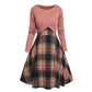 Ensemble élégant pour femme : robe à carreaux et top court