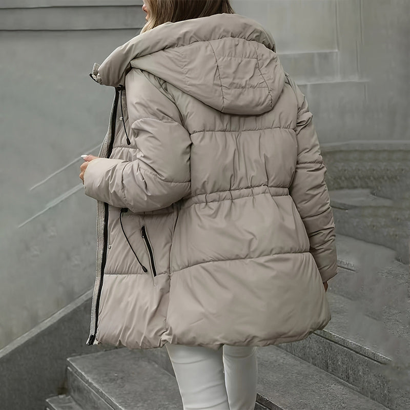 Doudoune mi-longue à capuche pour femme