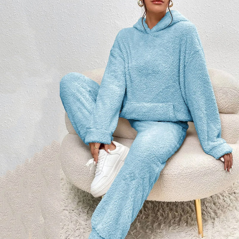 Ensemble de détente pour femme : sweat à capuche en peluche et pantalon