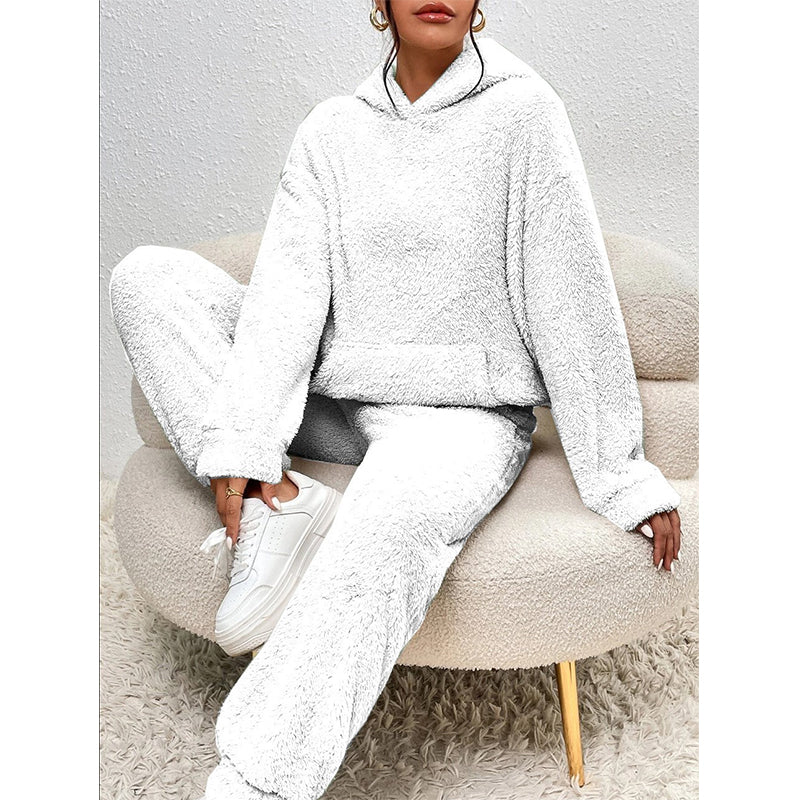 Ensemble de détente pour femme : sweat à capuche en peluche et pantalon