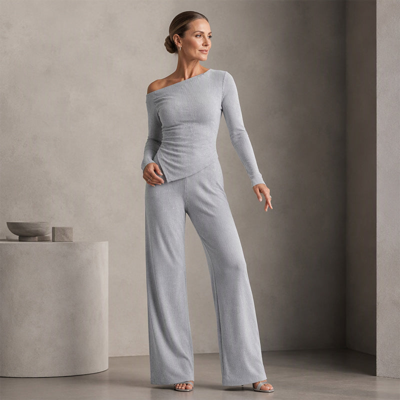 Ensemble femme à épaules dénudées : haut à manches longues et pantalon large