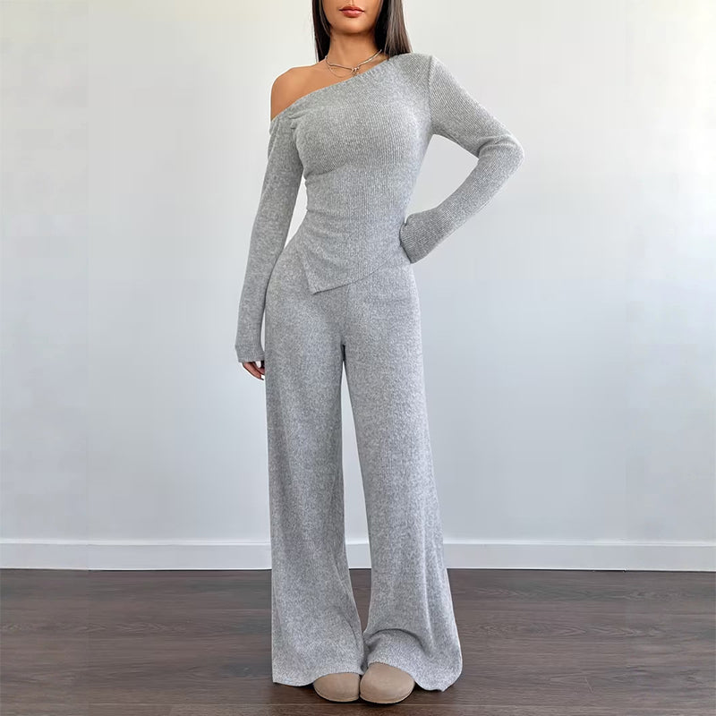 Ensemble femme à épaules dénudées : haut à manches longues et pantalon large