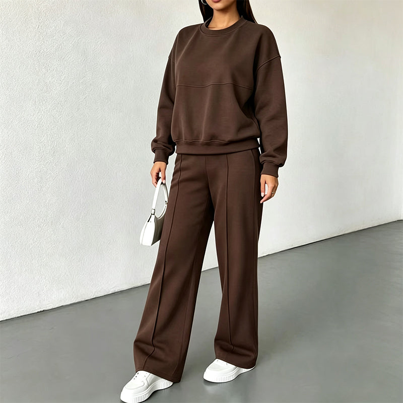 Ensemble sweat à col rond et pantalon de survêtement pour femme