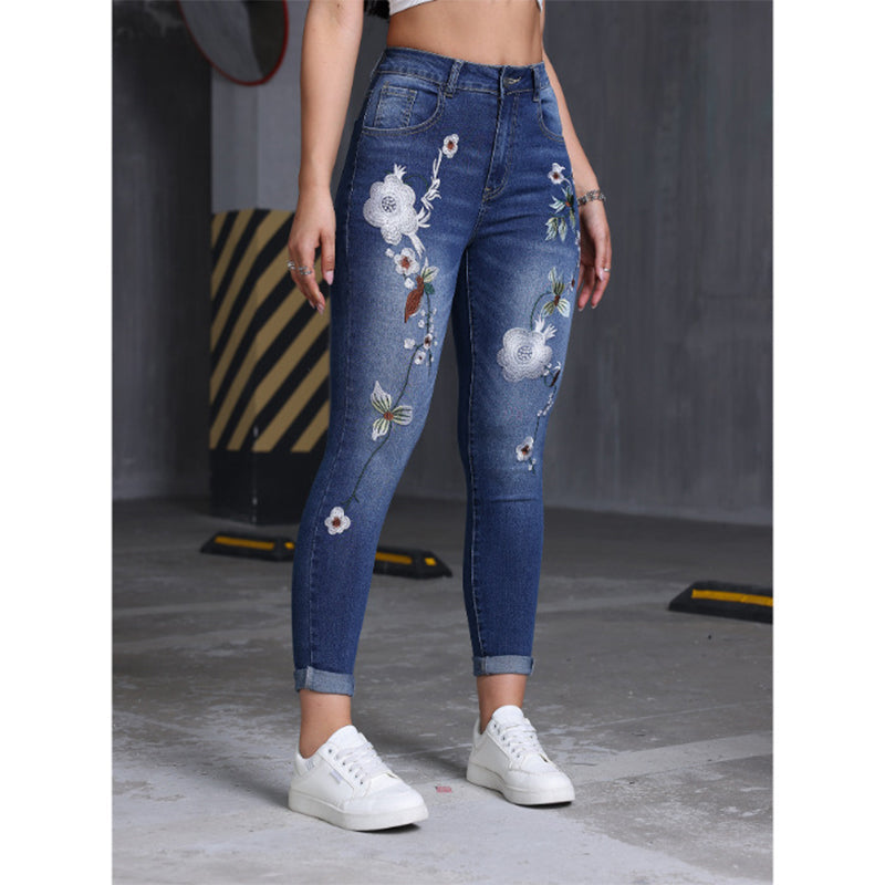 Jeans skinny extensibles à broderies florales pour femmes