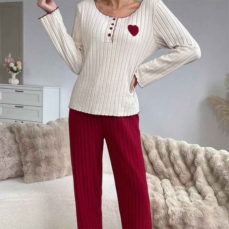 Ensemble de pyjama côtelé brodé de cœur pour femmes