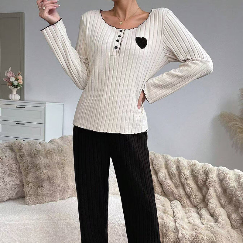 Ensemble de pyjama côtelé brodé de cœur pour femmes